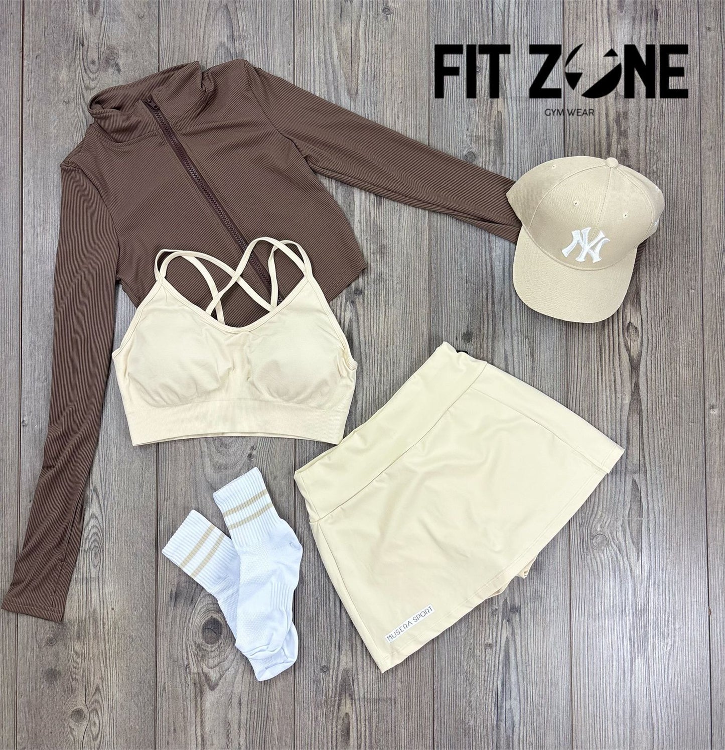 TOTAL LOOK TRIO FALDA