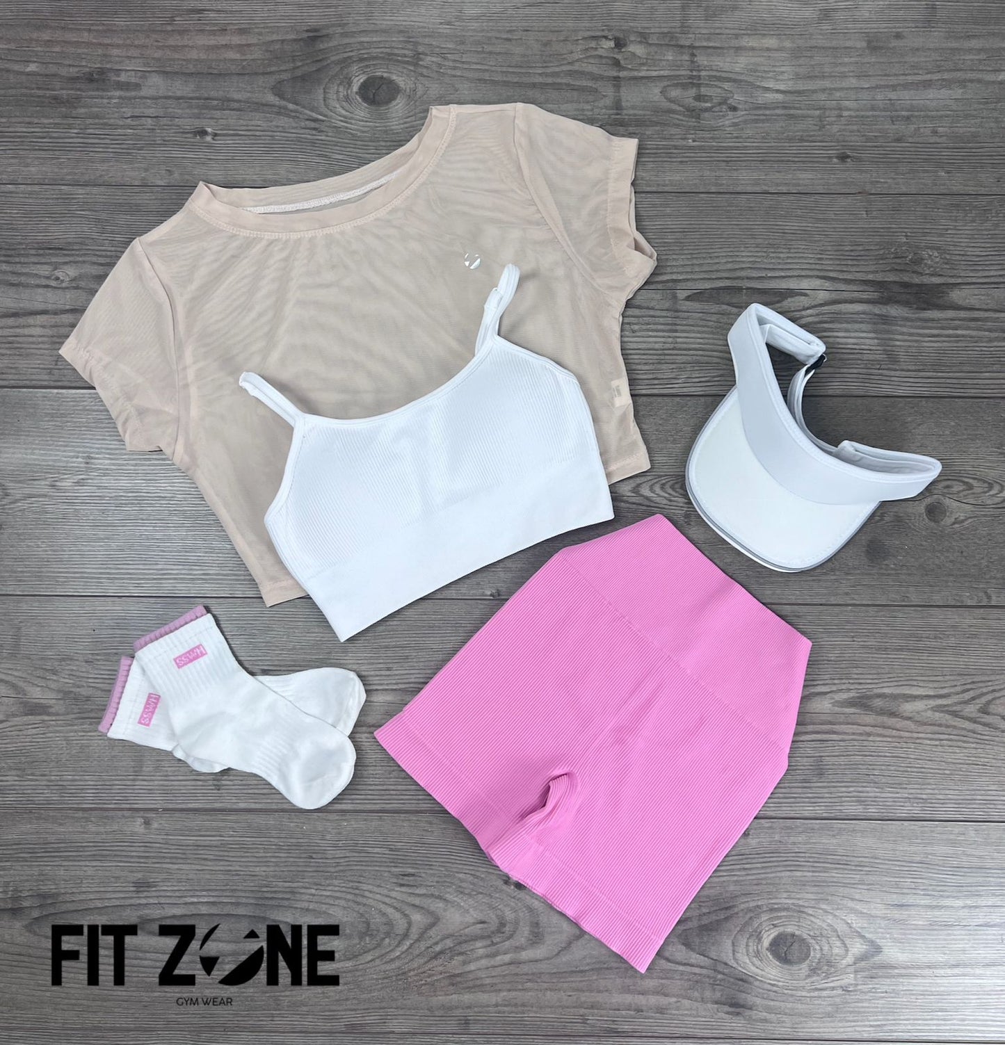 TOTAL LOOK SHORT, TOP Y MALLA CORTA