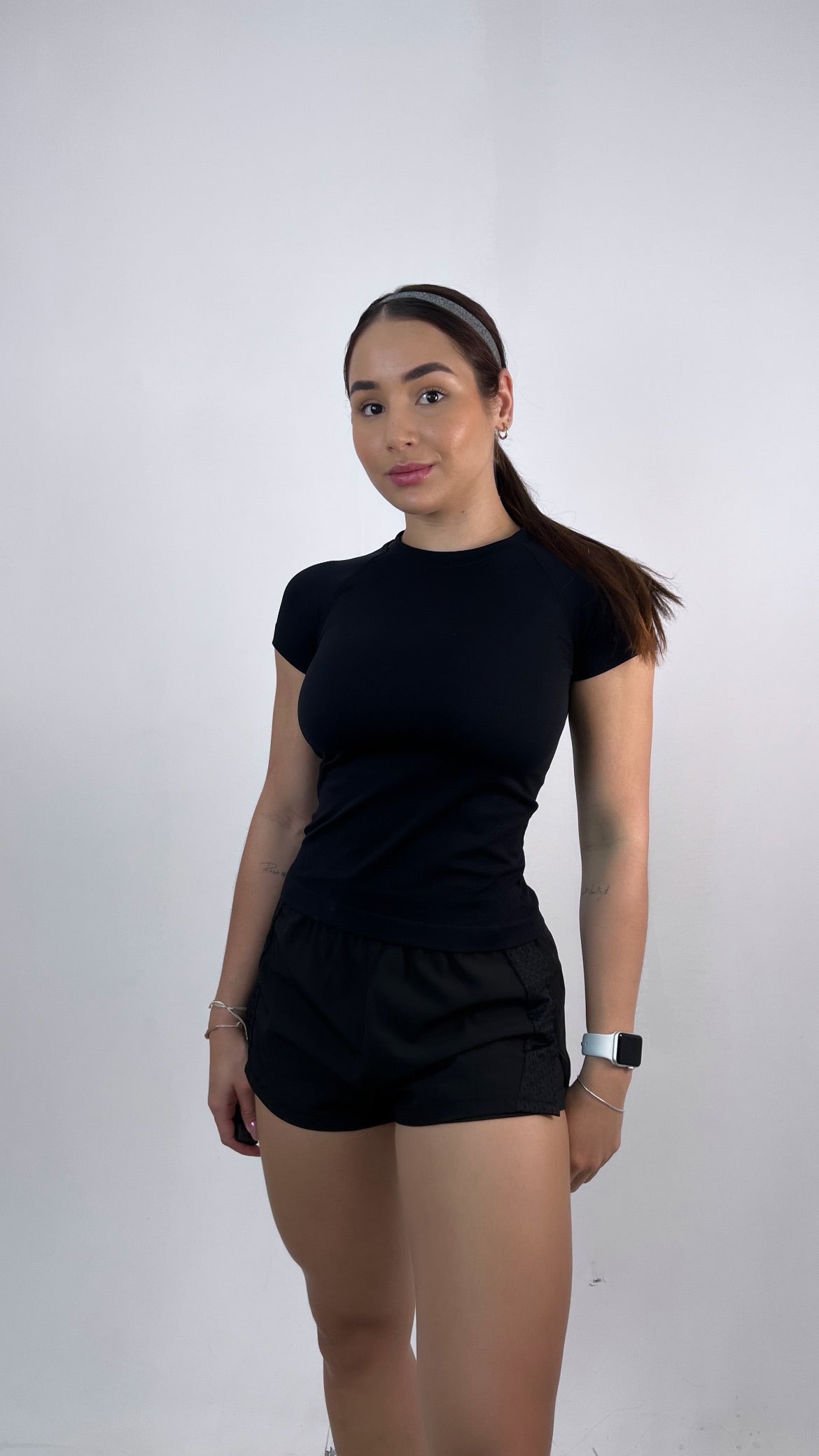 Run short Negro