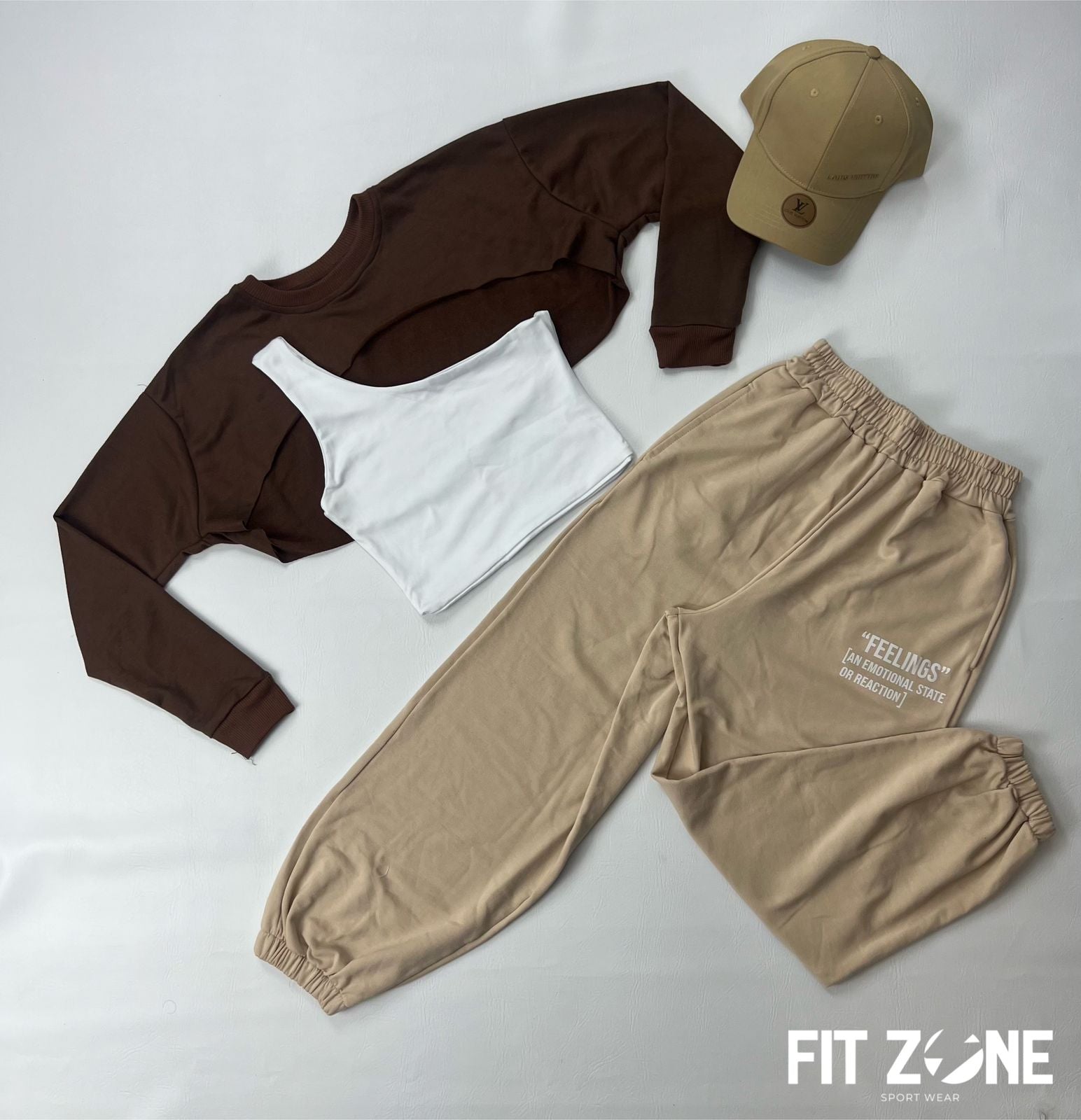 TOTAL LOOK CROP+BUZO MANGUITO+JOGGER