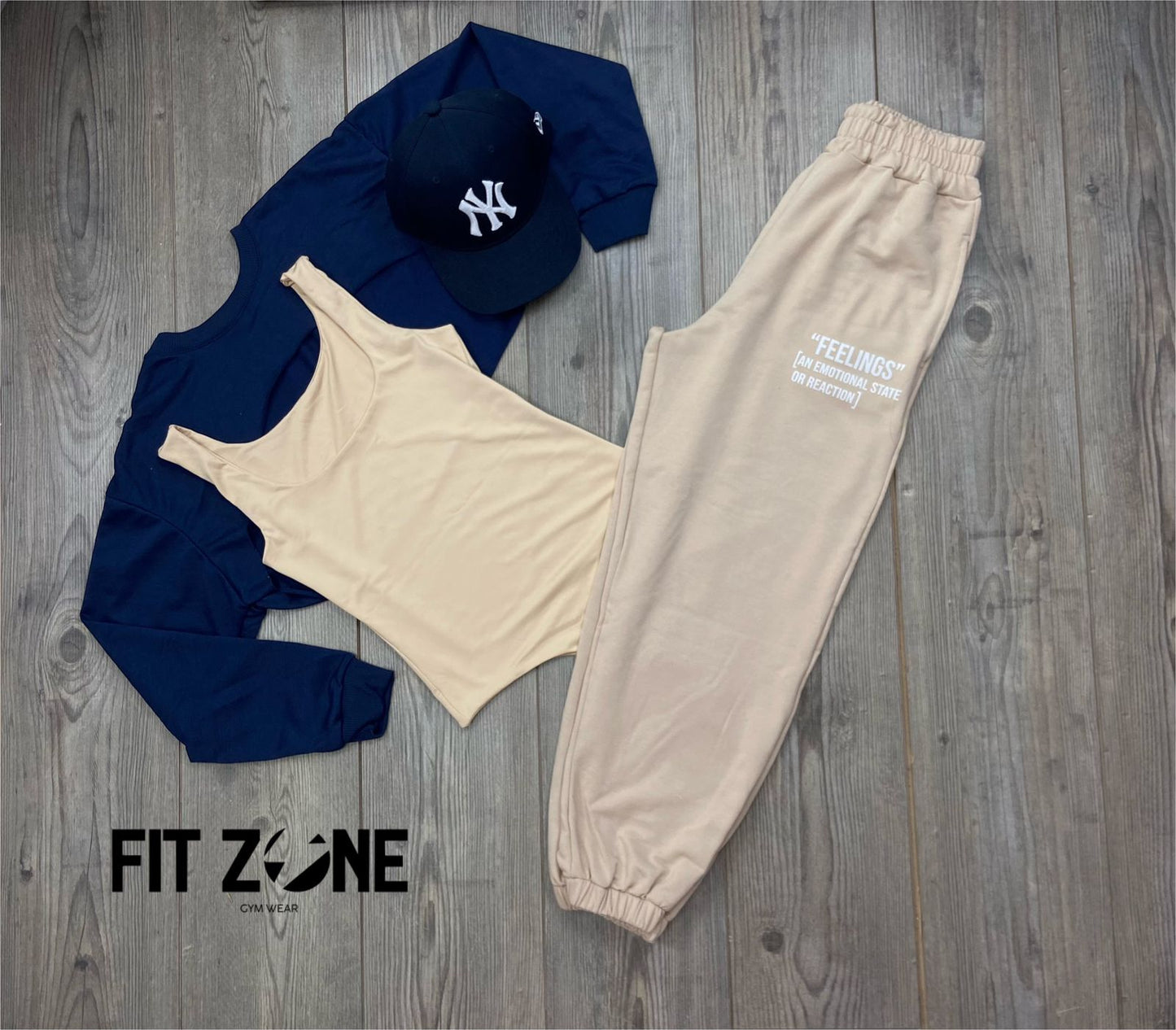 Trio basic joggers + top o body + buzo manguito navy