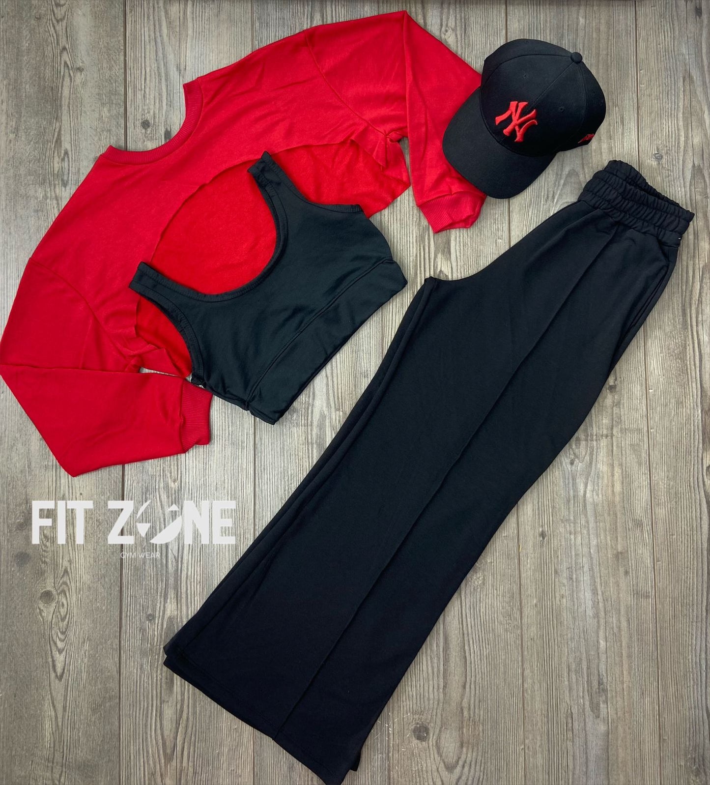 Trio basic joggers + top o body + buzo rojo