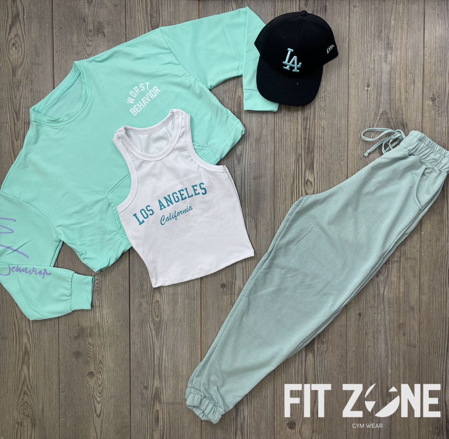 Trio basic joggers + top o body + buzo menta