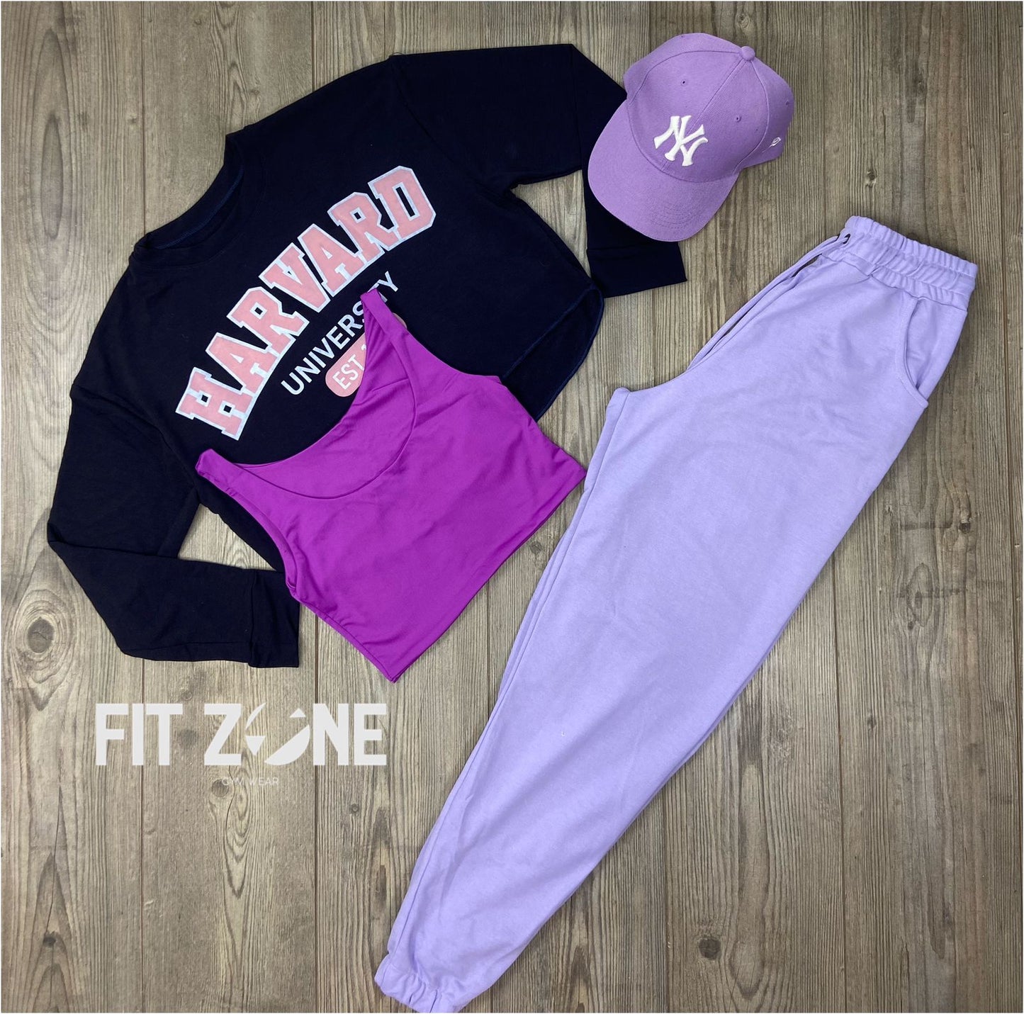 Trio basic joggers + top  + buzo Harvard navy  lt rosa