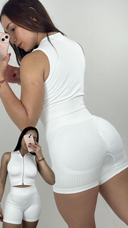 Kinetic short