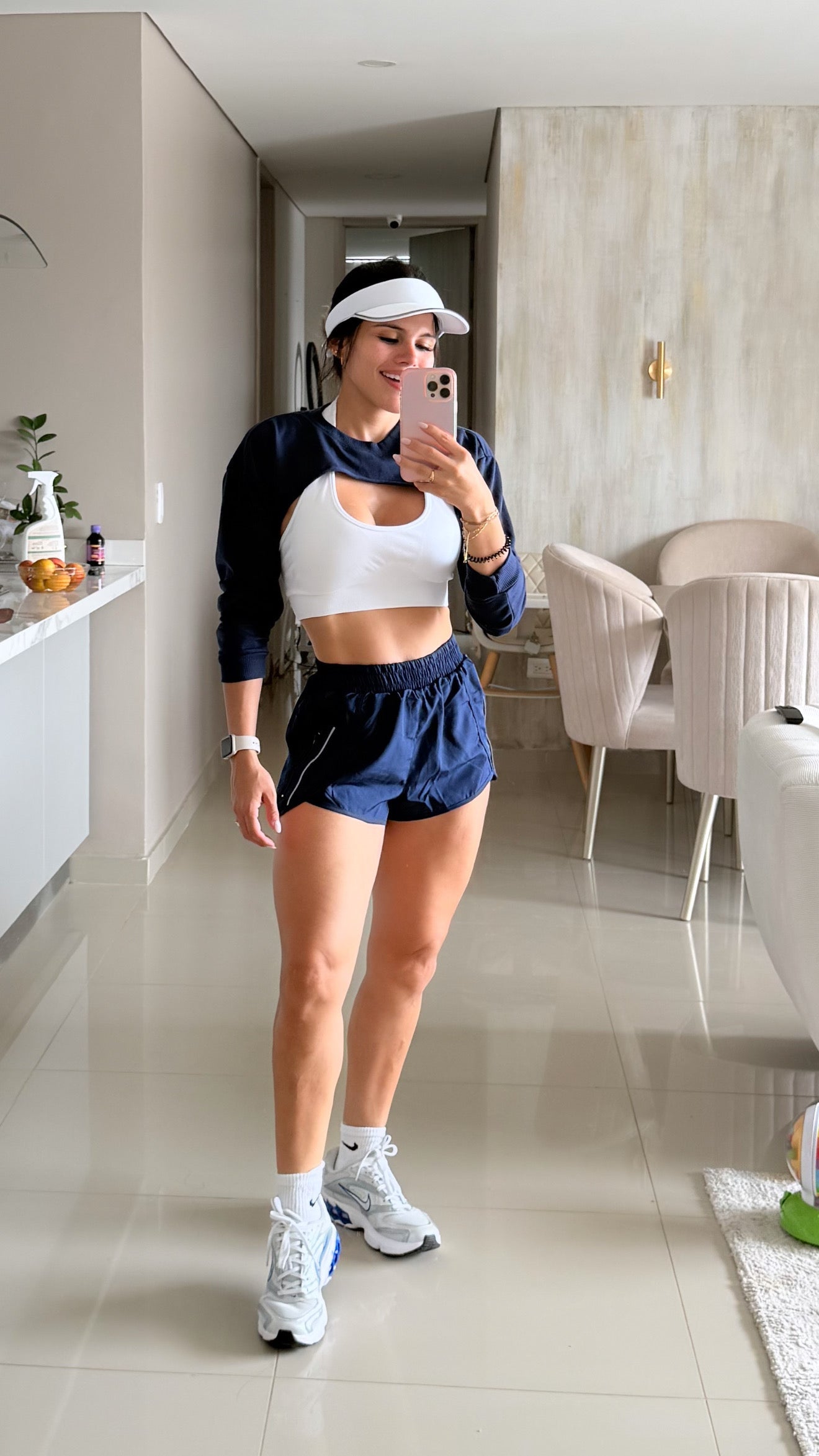 TOTAL LOOK RUNNING BUZO MANGUITO