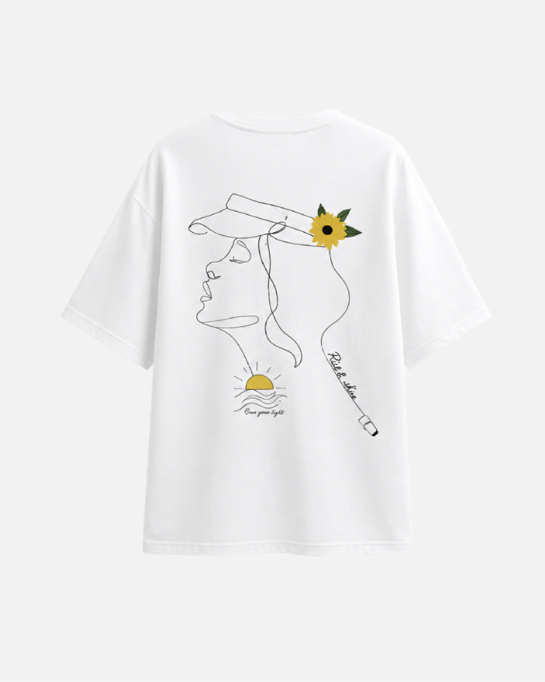 Mujer con camiseta oversize pádel de Fit Zone, vista frontal