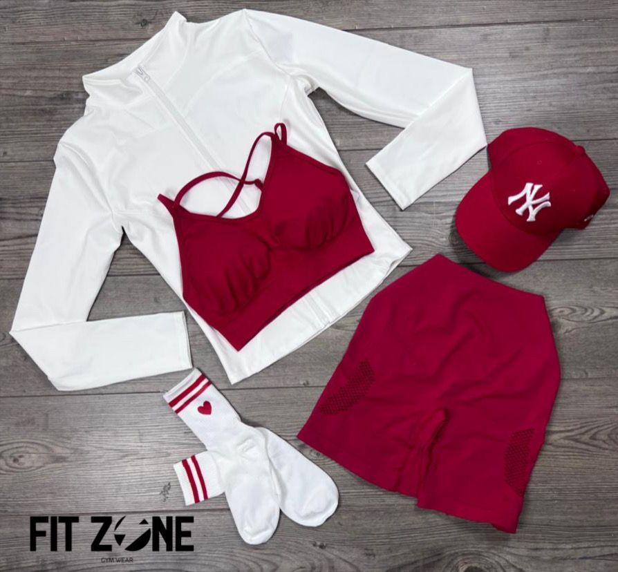 TOTAL LOOK SHORT, TOP Y CHAQUETA