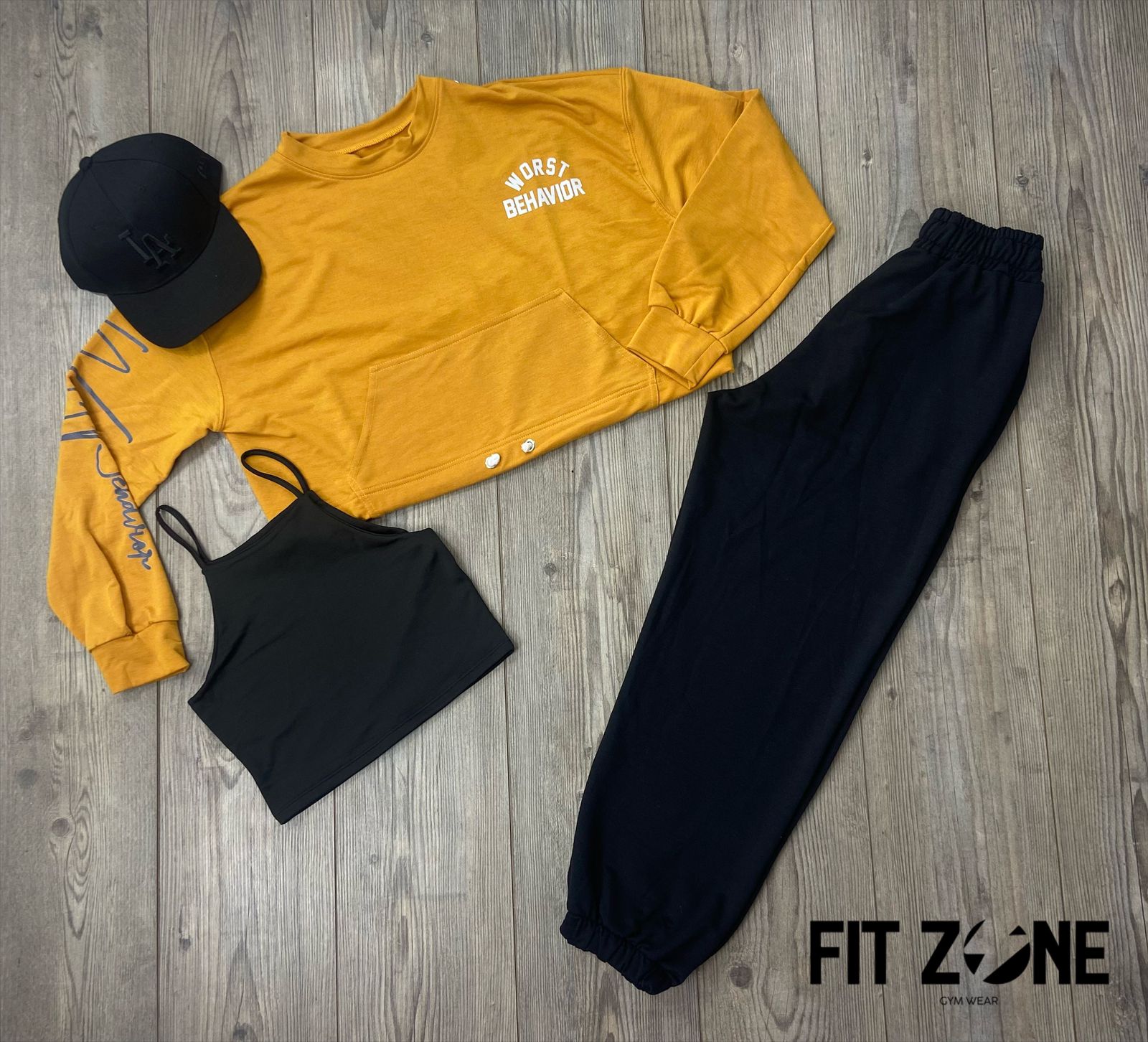 Trio basic joggers + top + buzo cúrcuma