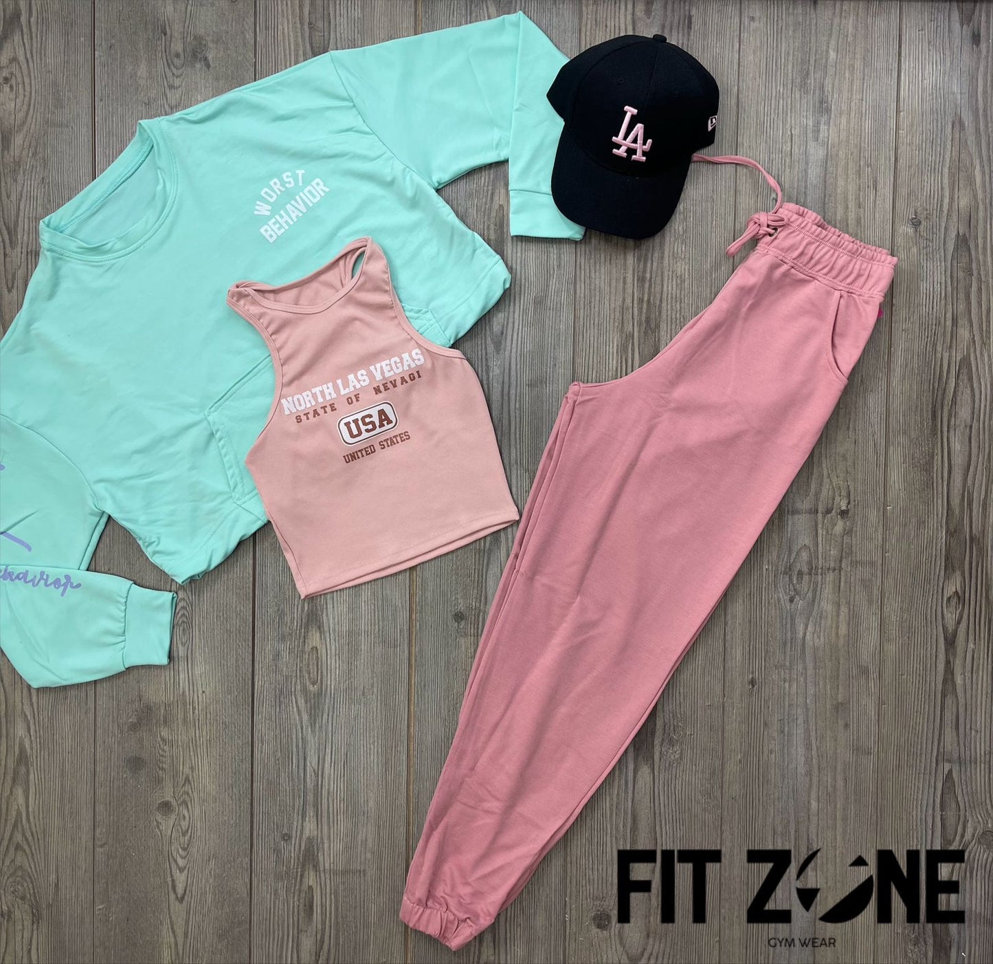 Trio basic joggers + top o body + buzo menta