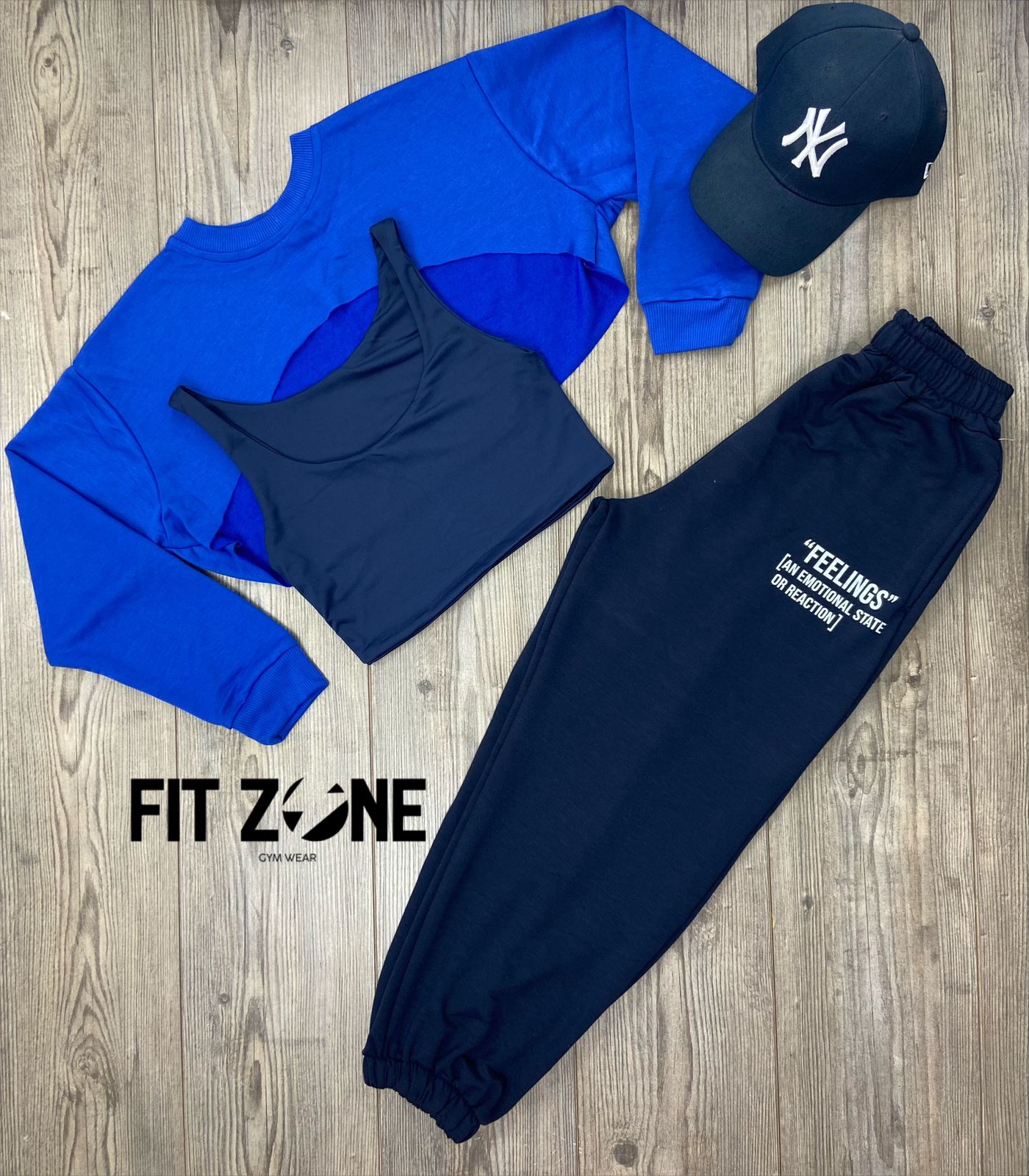 Trio basic joggers + top o body + buzo azul rey