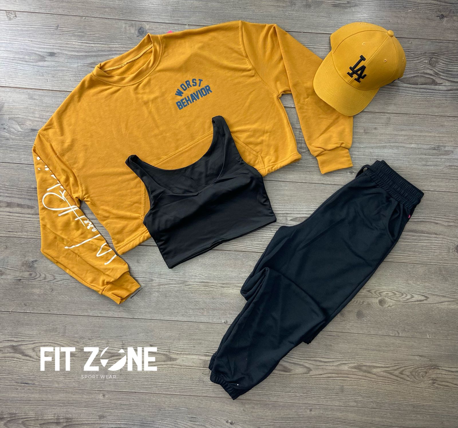 TOTAL LOOK CROP, JOGGER Y BUZO ALGODÓN