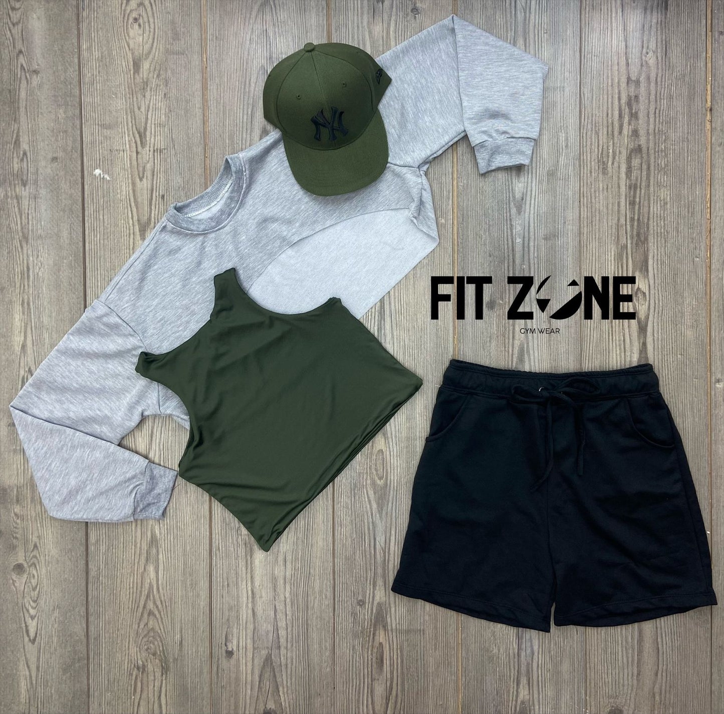 Trio basic short + top o body + buzo manguitos gris