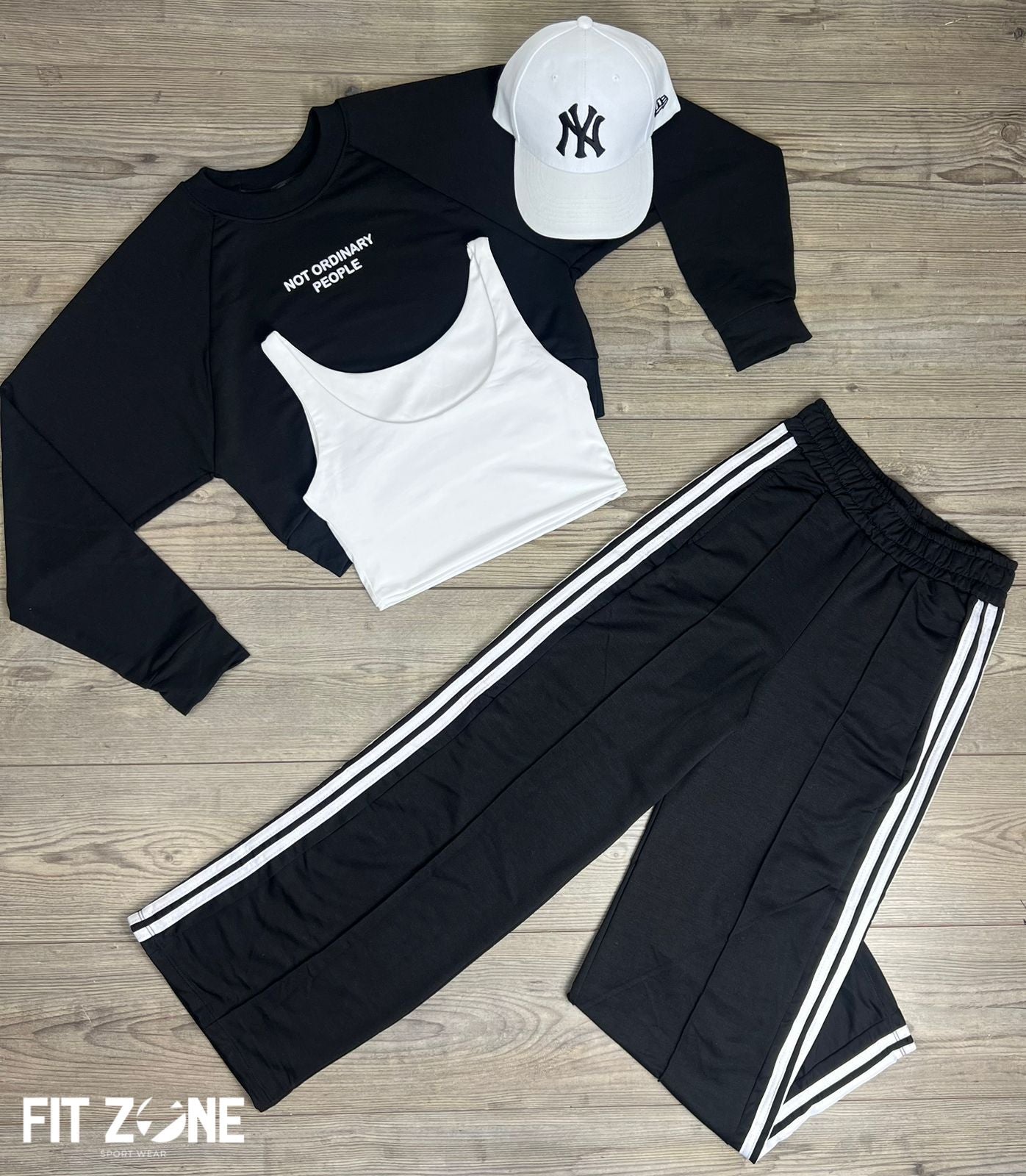 TOTAL LOOK CROP TOP+BUZO+JOGGER