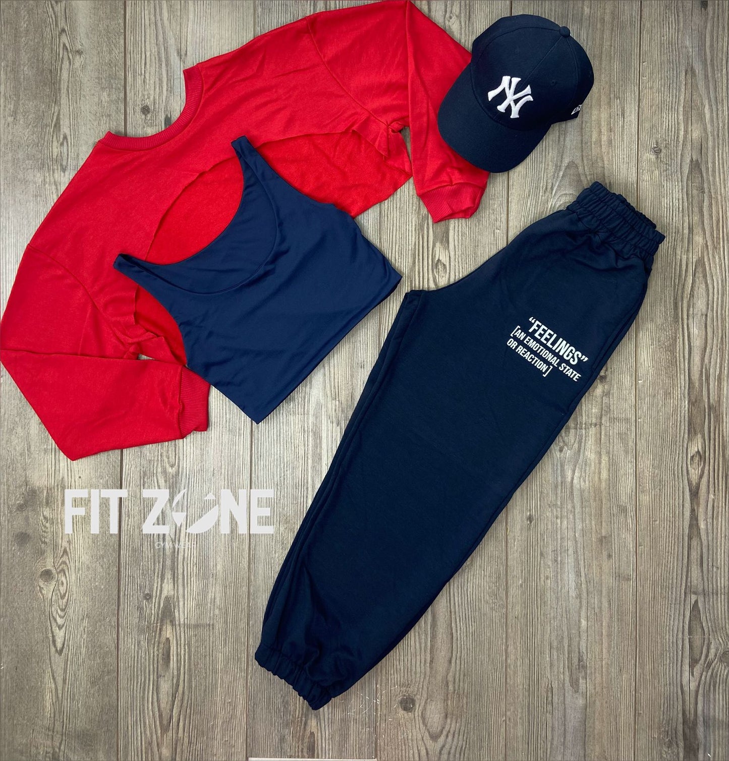 Trio basic joggers + top o body + buzo rojo