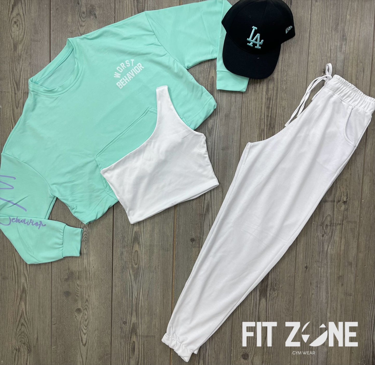 Trio basic joggers + top o body + buzo menta