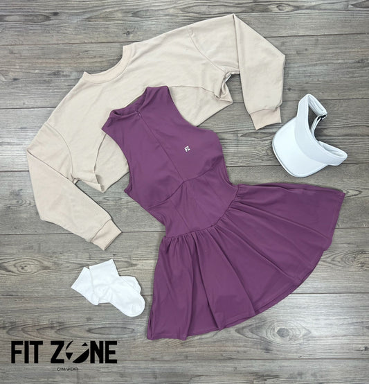 TOTAL LOOK VESTIDO OVERSET Y BUZO MANGUITO